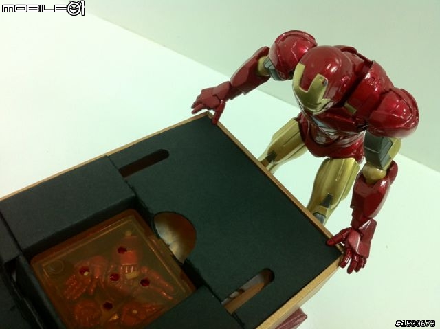 海洋堂輪轉特攝系例【IRON MAN】精美小套房