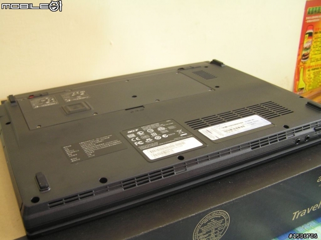 Acer 8372G 商務機