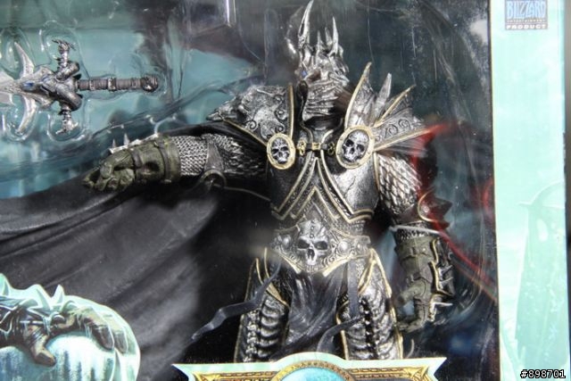 【開箱】魔獸世界-巫妖王:阿薩斯米奈西爾 (THE LICH KING: ARTHAS MENETHIL) -- 圖多