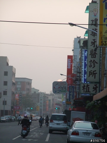 2011/2/26~3/2-五天四夜-逆時針-兩大一小-G4-125 腰斷掉之夾心餅乾環島行