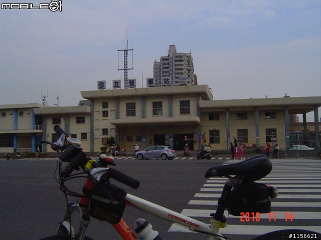 高雄火車站之各站出入口風貌