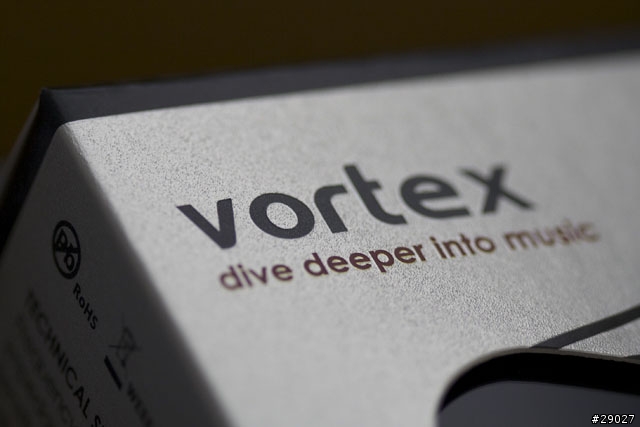 不鏽鋼耳機新體驗-Moshi Vortex