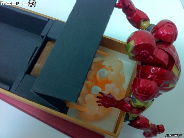 海洋堂輪轉特攝系例【IRON MAN】精美小套房