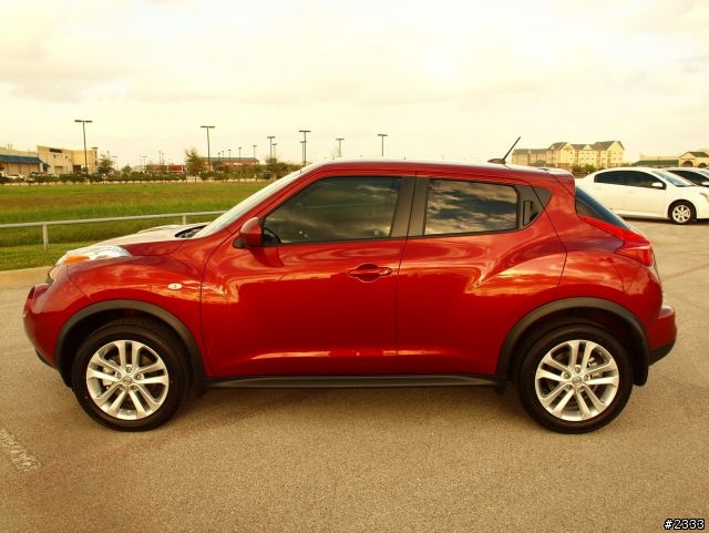 新車分享 - 2011 NISSAN JUKE