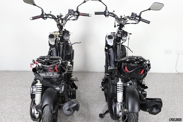 Yamaha RS Zero遇見RSZ姊妹鬩牆?! 兩車拆解深入比較 & 改裝測試!!