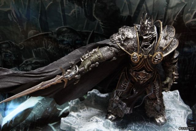【開箱】魔獸世界-巫妖王:阿薩斯米奈西爾 (THE LICH KING: ARTHAS MENETHIL) -- 圖多