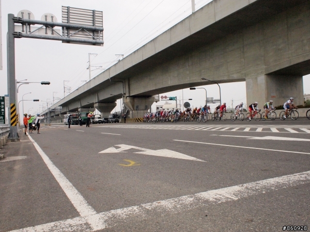 2011國際自由車環台賽第七站 - 新港奉天宮繞圈、157縣道轉台37、168縣道(157縣道叉路口)、台17轉北門衝刺點、終點