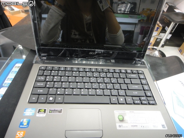 4750,入手:)(有贈品還有SHOWGIRL)