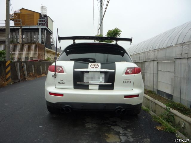 斗六巧遇Infiniti大軍...似乎是555聚會!?(圖多)