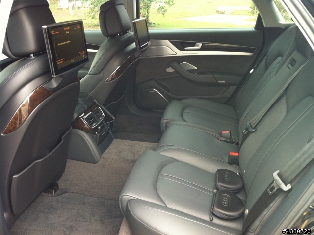 NEW A8L 4.2 開箱...vs BMW 750Li