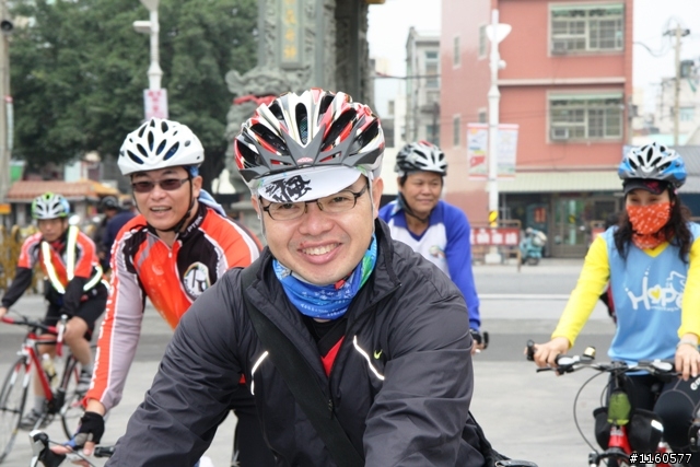 東港大鵬灣跨灣景觀橋單車之旅個人照,請收留!