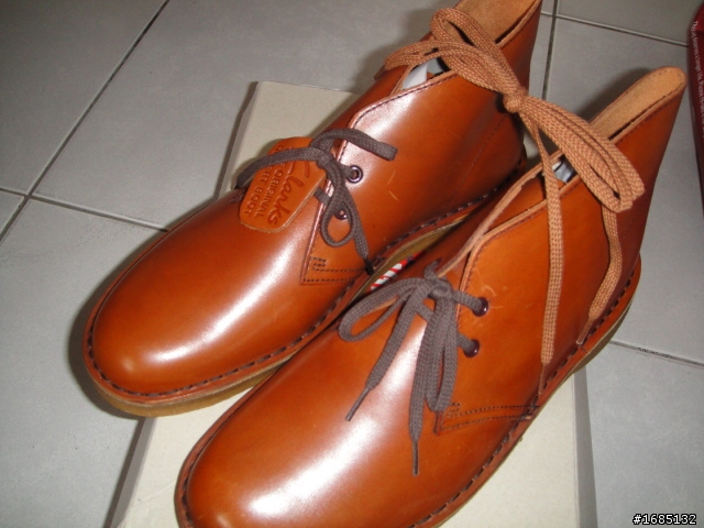 ASOS~我也掉進這個坑~CLARKS~沙漠靴~皮革色
