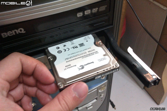 Momentus XT轉接桌機應用DIY