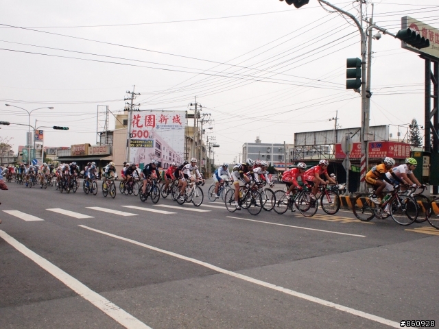 2011國際自由車環台賽第七站 - 新港奉天宮繞圈、157縣道轉台37、168縣道(157縣道叉路口)、台17轉北門衝刺點、終點
