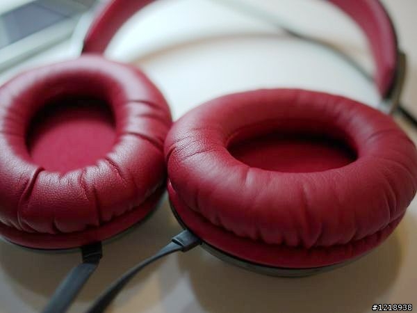 PHILIPS 高階耳機生力軍 SHL5800 入荷!!!