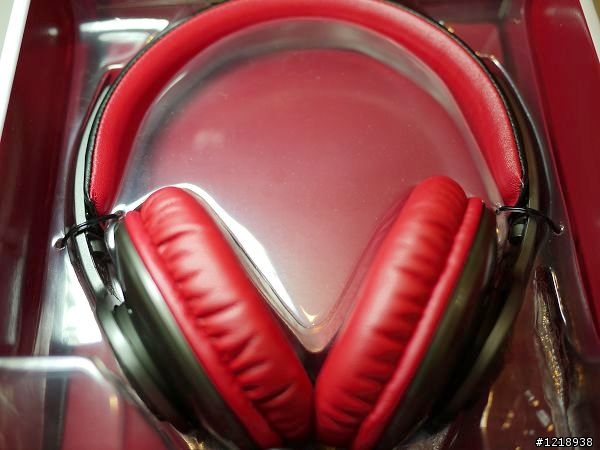 PHILIPS 高階耳機生力軍 SHL5800 入荷!!!