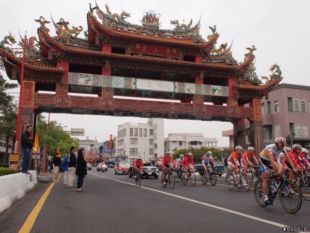 2011國際自由車環台賽第七站 - 新港奉天宮繞圈、157縣道轉台37、168縣道(157縣道叉路口)、台17轉北門衝刺點、終點