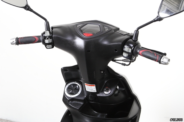 Yamaha RS Zero遇見RSZ姊妹鬩牆?! 兩車拆解深入比較 & 改裝測試!!
