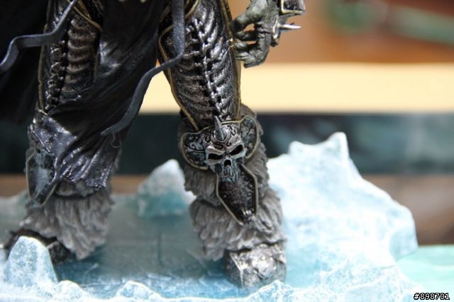 【開箱】魔獸世界-巫妖王:阿薩斯米奈西爾 (THE LICH KING: ARTHAS MENETHIL) -- 圖多