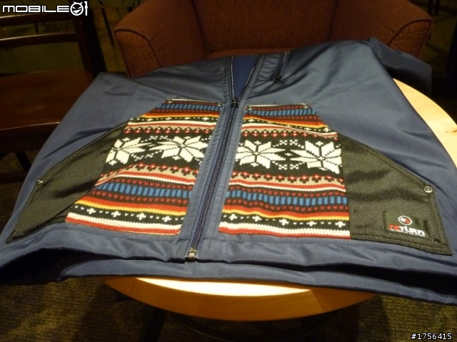 【開箱】香港/reTURn 10 S/S Custom Hooded Jacket民族重磅防風外套
