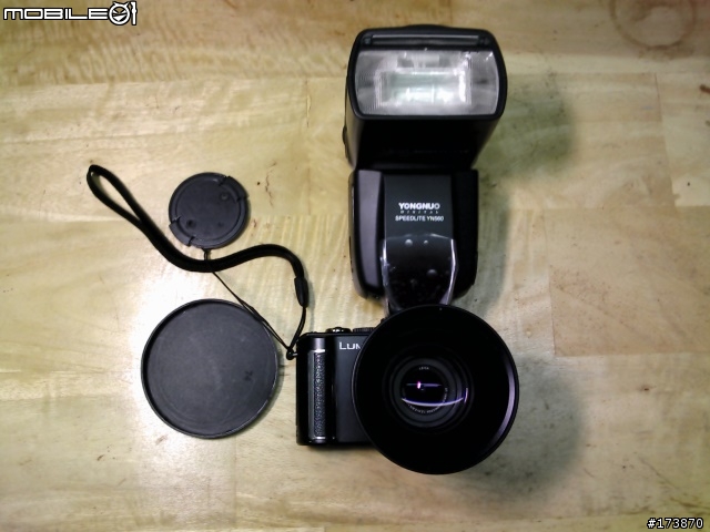 簡測 LX3 + NH-WM75 0.75x 廣角鏡