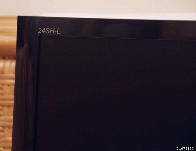 奇美新奢華幸福 - 24SH-L LED螢幕開箱分享