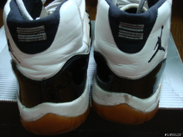 回春的AJ11與PONY靴