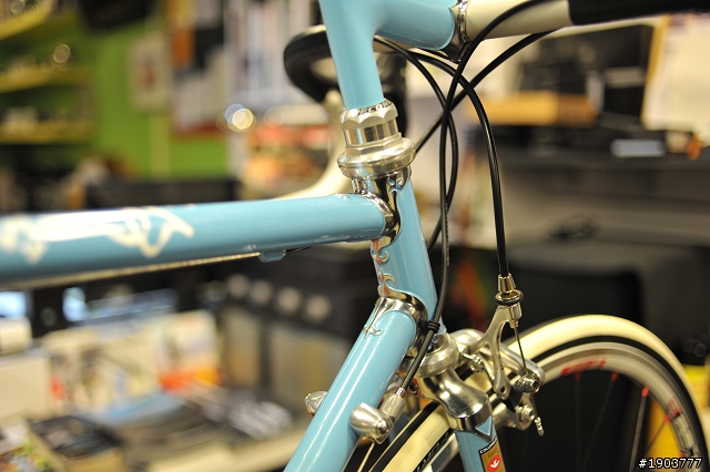 新年新玩具,COLOSSI客製鋼管公路車誕生