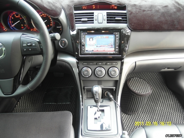 2011年黑色 Mazda6 2.5S 開箱嚕~附圖....(第二天就受傷了><")
