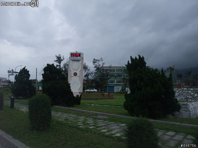 2011/2/26~3/2-五天四夜-逆時針-兩大一小-G4-125 腰斷掉之夾心餅乾環島行