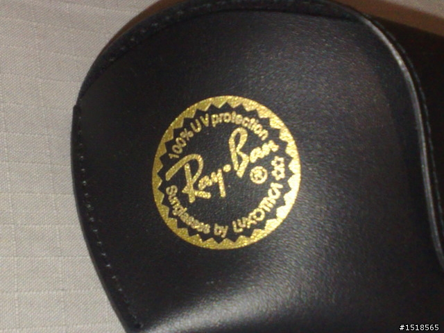 人生中的第一支太陽眼鏡 RAY-BAN