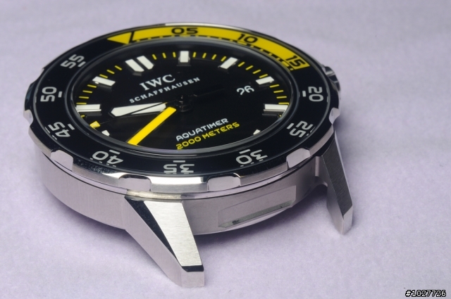 拆給你看/還是被它打敗了 IWC Aquatimer 2000 入手貼圖(新增實戴及快拆錶帶拆解)