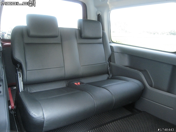 來自波蘭的VW CADDY GP 2011 -開箱