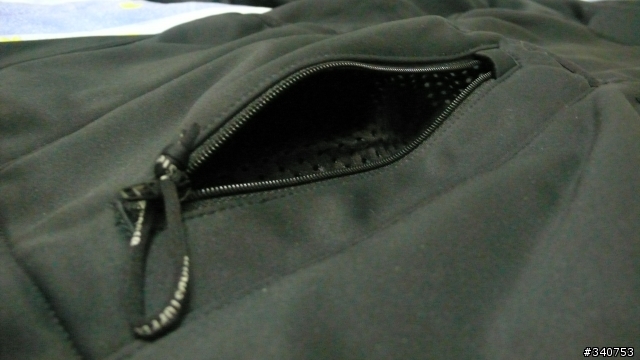 【分享】Gore Bike Wear 防風外套開箱