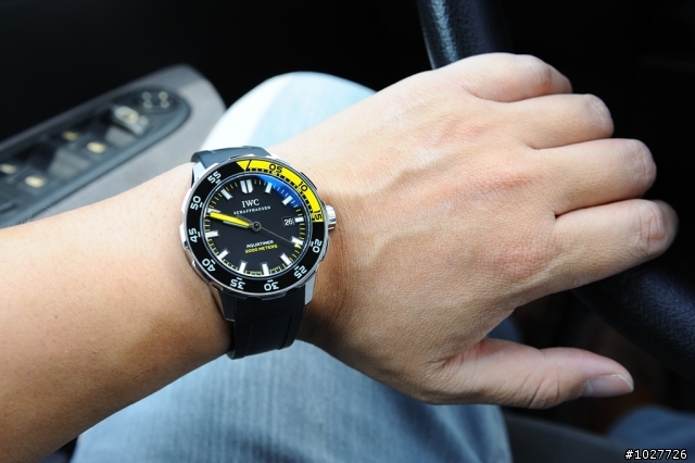 拆給你看/還是被它打敗了 IWC Aquatimer 2000 入手貼圖(新增實戴及快拆錶帶拆解)