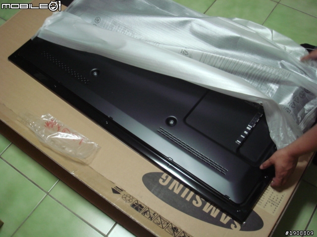 Samsung D8000開箱!