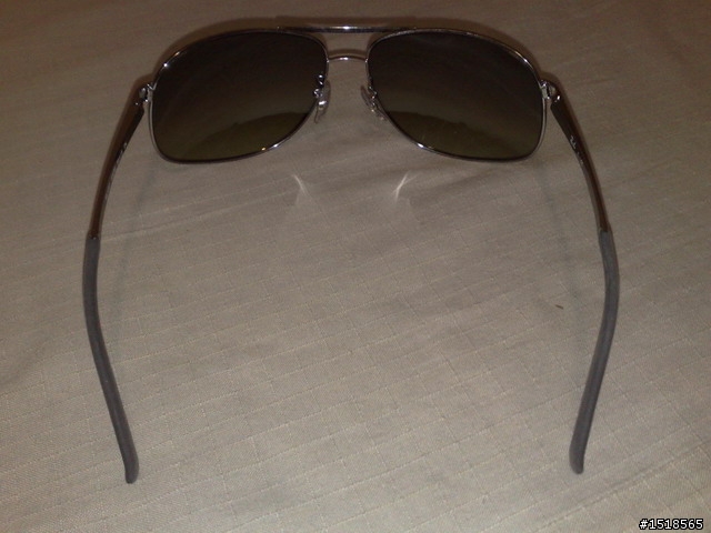 人生中的第一支太陽眼鏡 RAY-BAN