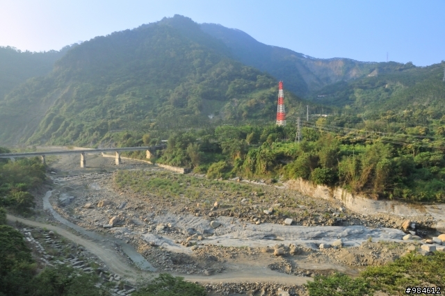 勤能補拙之奮力向上篇(台18與21連線春騎之嘉義到阿里山)