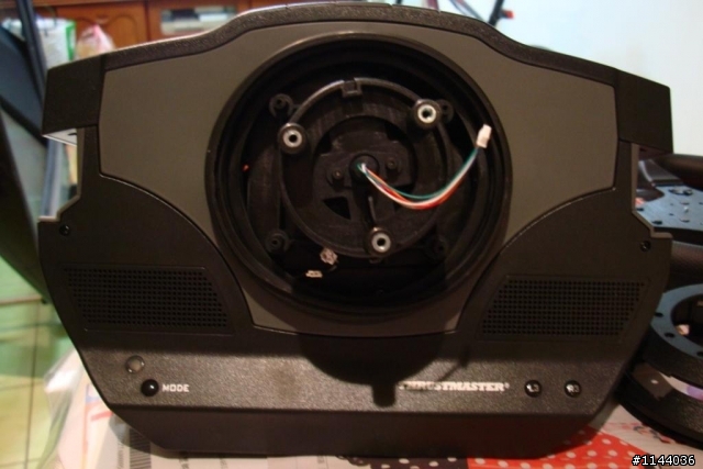Thrustmaster T500RS "開"箱......