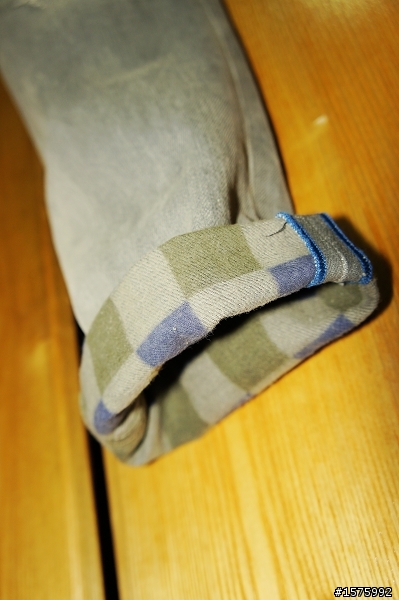 第一次進油坑就跌倒Diesel Thanaz 8S2 Slim Fit Jean