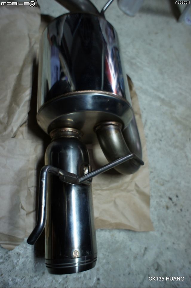 無限MUGEN twin loop muffler排氣管 上 ACCORD K9 2.0
