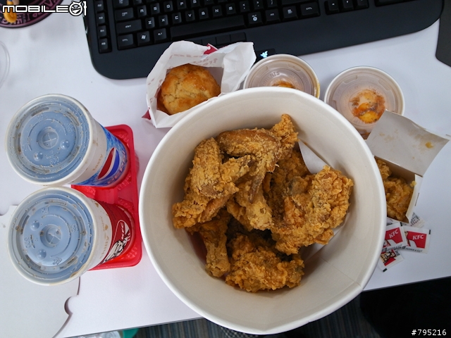 大吃一驚!小惡魔天外飛來的午餐