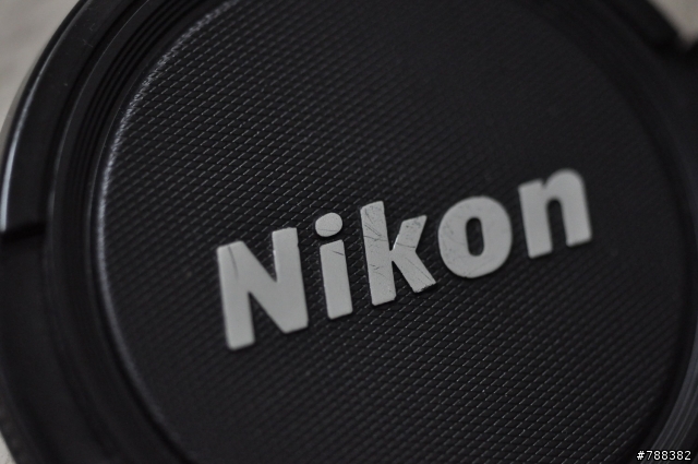老鏡分享:Nikon Nikkor 55mm f2.8