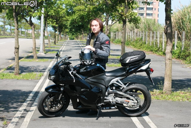 HONDA CBR600RR 正2011年式開箱