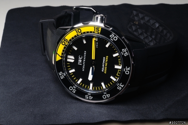 拆給你看/還是被它打敗了 IWC Aquatimer 2000 入手貼圖(新增實戴及快拆錶帶拆解)