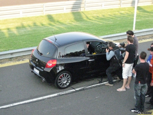 Renault Clio Sports F1 R27 開箱文