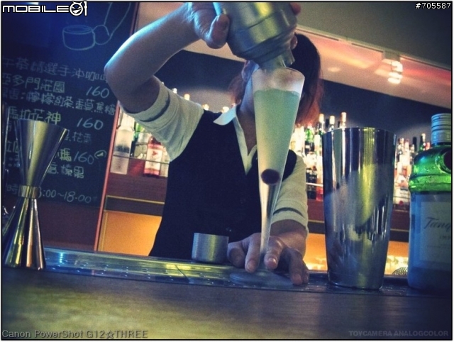 蓋一棟綜合的咖啡廳、藏酒窖(PUB)、餐廳的重點特色吧: )