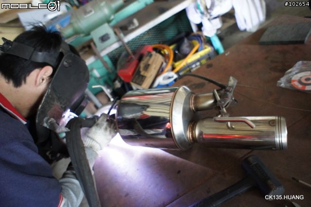 無限MUGEN twin loop muffler排氣管 上 ACCORD K9 2.0