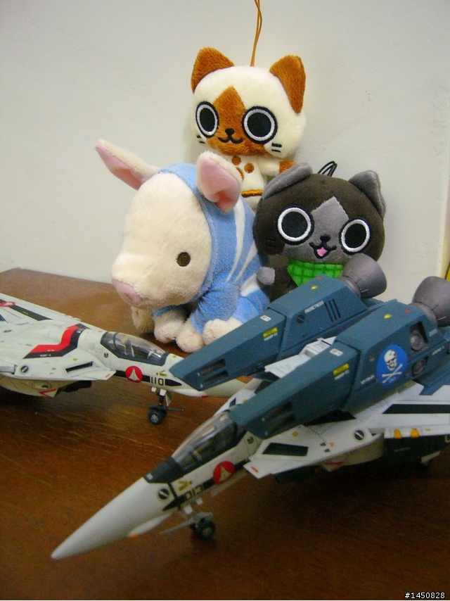 <Macross> VF-1 超級女武神 重裝Super pack