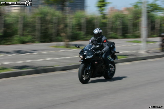 HONDA CBR600RR 正2011年式開箱